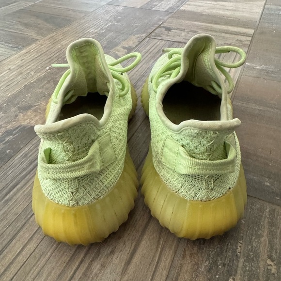 adidas Yeezy Boost 350 V2 size 5.5 - Picture 6 of 10